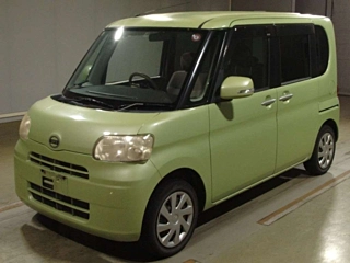 DAIHATSU TANTO 2010