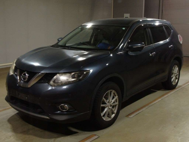 NISSAN X-TRAIL 2015