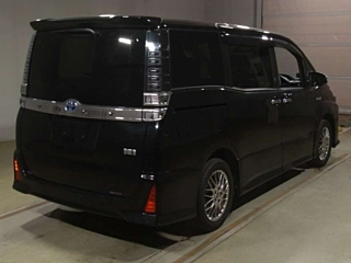 TOYOTA VOXY 2020