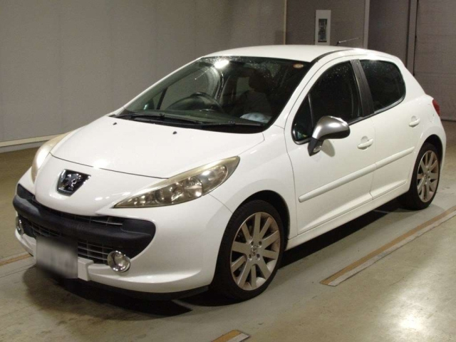 PEUGEOT 207 2009