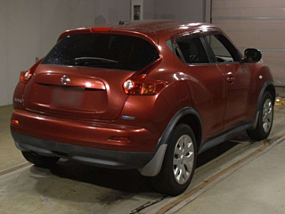 NISSAN JUKE 2011