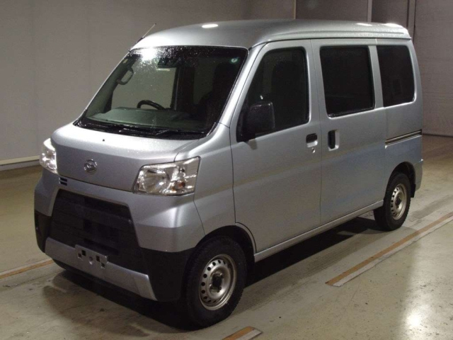 DAIHATSU HIJET VAN 2018