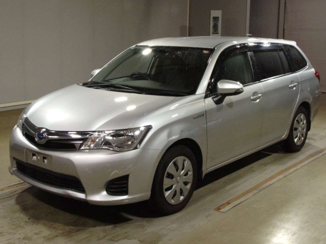 TOYOTA COROLLA FIELDER 2014