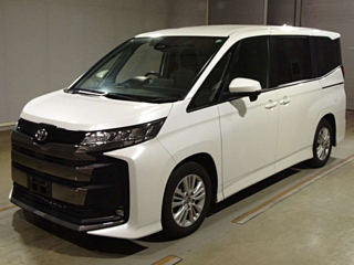 TOYOTA NOAH 2023