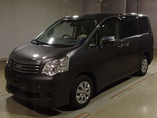TOYOTA NOAH 2012