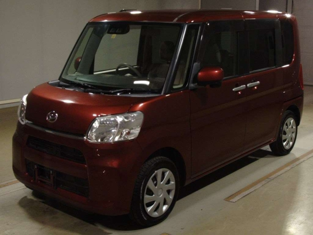 DAIHATSU TANTO 2017