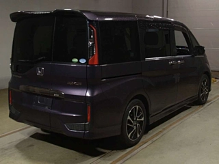 HONDA STEP WAGON 2015