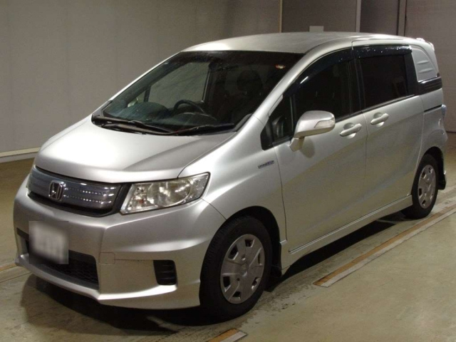 HONDA FREED 2012