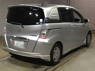 HONDA FREED 2012