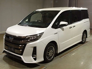 TOYOTA NOAH 2019