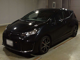 TOYOTA AQUA 2023