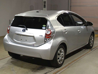 TOYOTA AQUA 2014