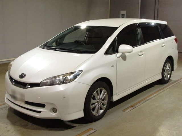 TOYOTA WISH 2012