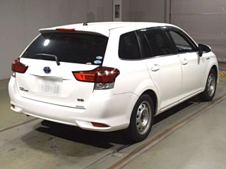 TOYOTA COROLLA FIELDER 2016