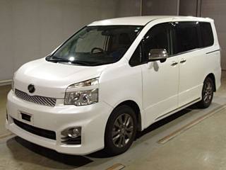 TOYOTA VOXY 2012