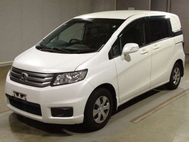 HONDA FREED 2012