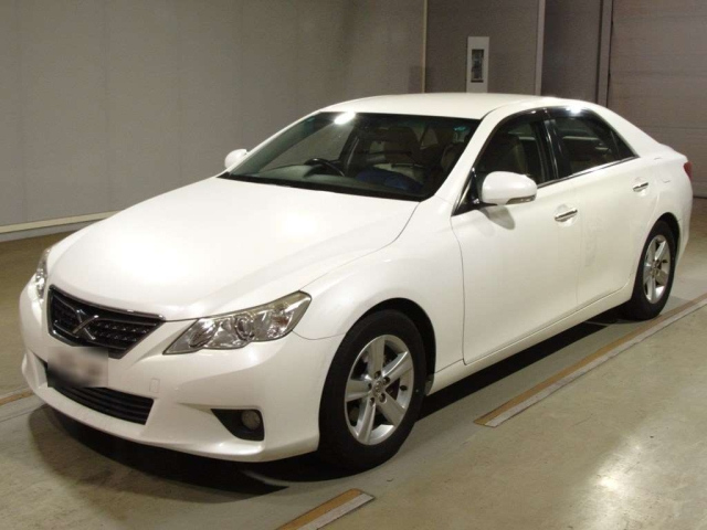 TOYOTA MARK X 2010