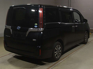 TOYOTA ESQUIRE 2021