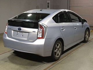 TOYOTA PRIUS 2012