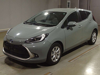 TOYOTA AQUA 2023