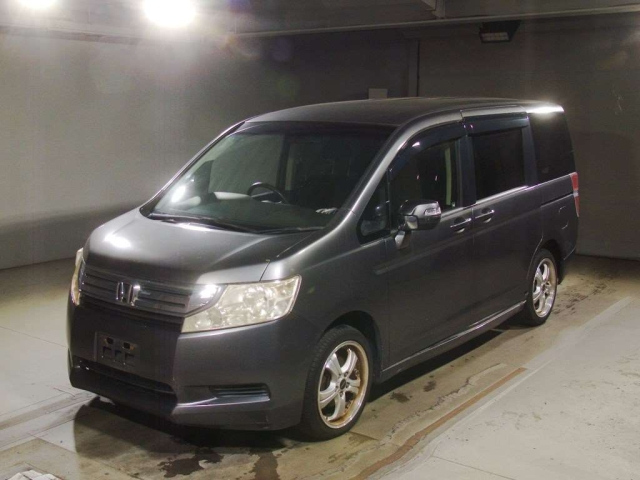 HONDA STEP WAGON 2010