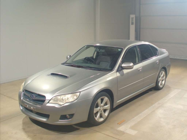 SUBARU LEGACY B4
