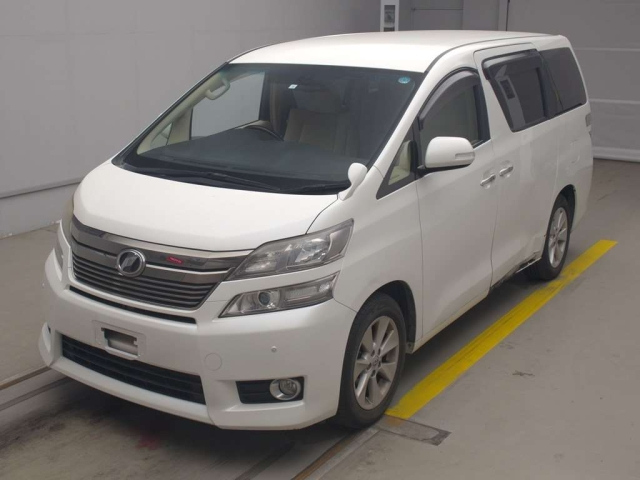 TOYOTA VELLFIRE 2014