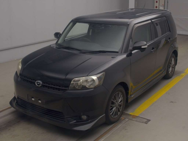 TOYOTA COROLLA RUMION 2010