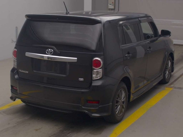 TOYOTA COROLLA RUMION 2010