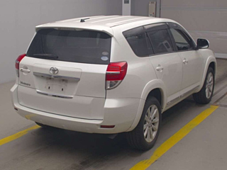 TOYOTA VANGUARD 2011