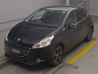 Заказать PEUGEOT 208