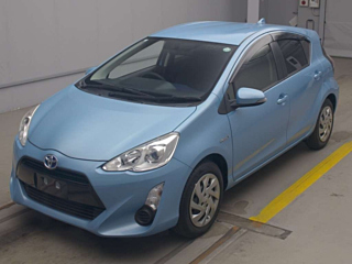 TOYOTA AQUA 2014