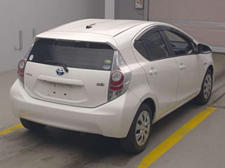 TOYOTA AQUA 2014