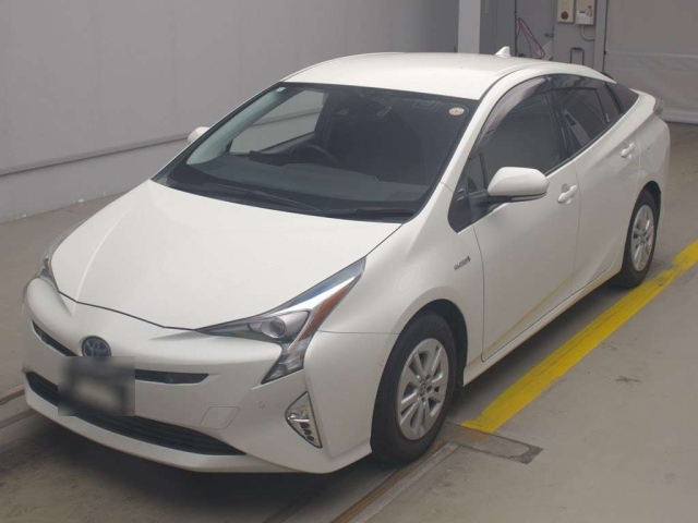 TOYOTA PRIUS 2018