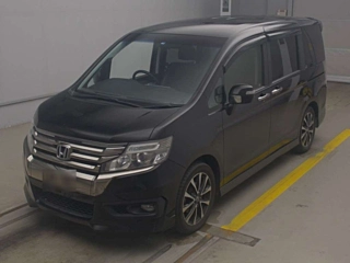 HONDA STEP WAGON 2012