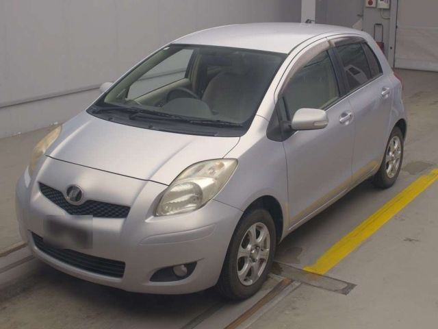 TOYOTA VITZ 2008