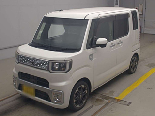 TOYOTA PIXIS MEGA 2015