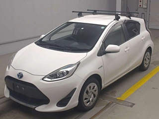 TOYOTA AQUA 2020