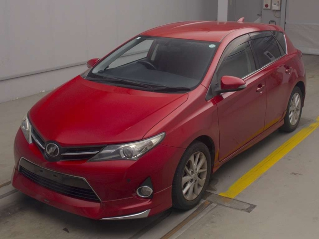 TOYOTA AURIS 2014