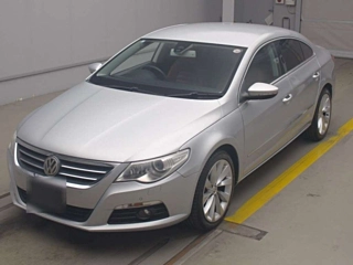 VOLKSWAGEN PASSAT 2010