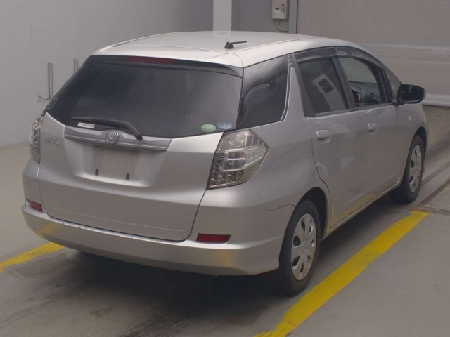HONDA FIT SHUTTLE 2013