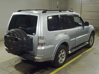 MITSUBISHI PAJERO 2017