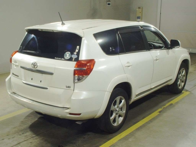 TOYOTA VANGUARD 2011