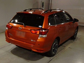 TOYOTA COROLLA FIELDER 2015