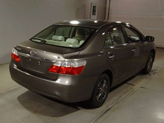 TOYOTA PREMIO 2008