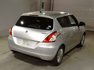 SUZUKI SWIFT 2015