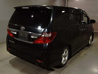 TOYOTA ALPHARD 2012