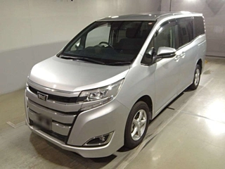 TOYOTA NOAH 2019
