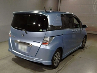 HONDA FREED 2012