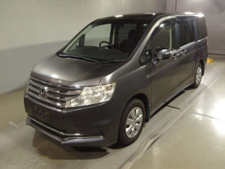 HONDA STEP WAGON 2013